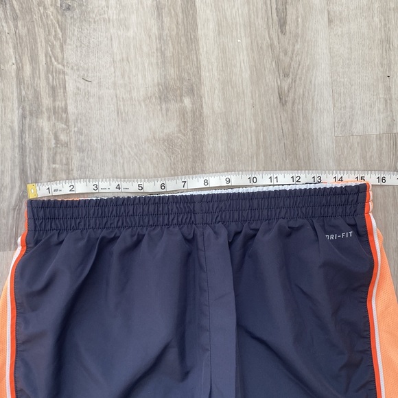 Nike Wmns Dri-Fit Running Shorts size L - Picture 5 of 8